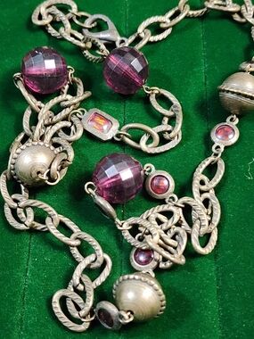 Vintage 80s Purple Faceted Bead and Textured Gold-Tone Chain Necklace